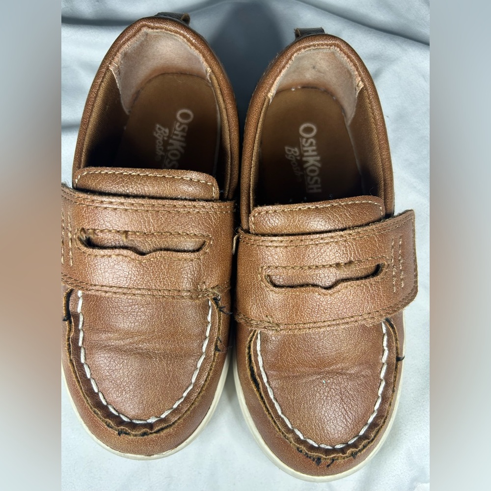 Boys toddler Oshkosh Bogash, penny loafers